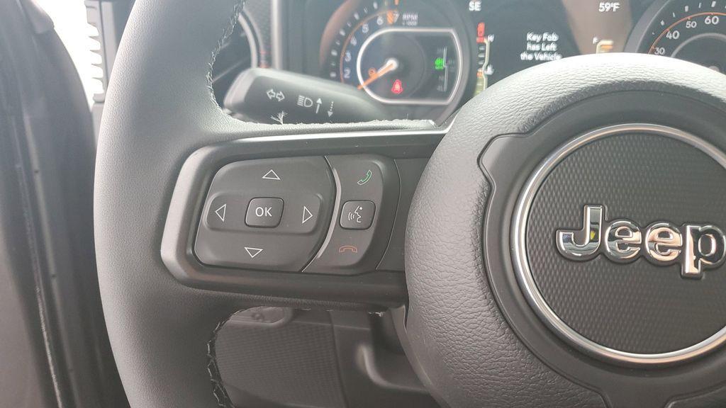new 2025 Jeep Gladiator car, priced at $53,995