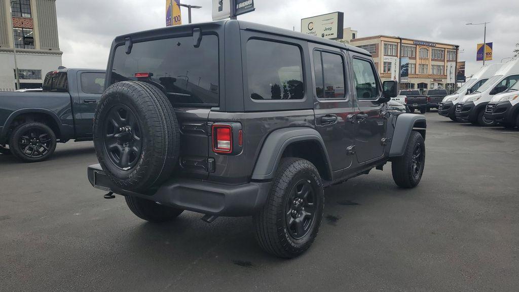 new 2025 Jeep Wrangler car, priced at $40,212