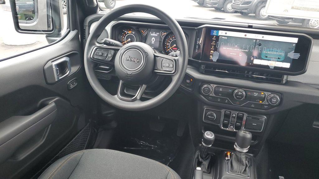 new 2025 Jeep Wrangler car, priced at $40,212
