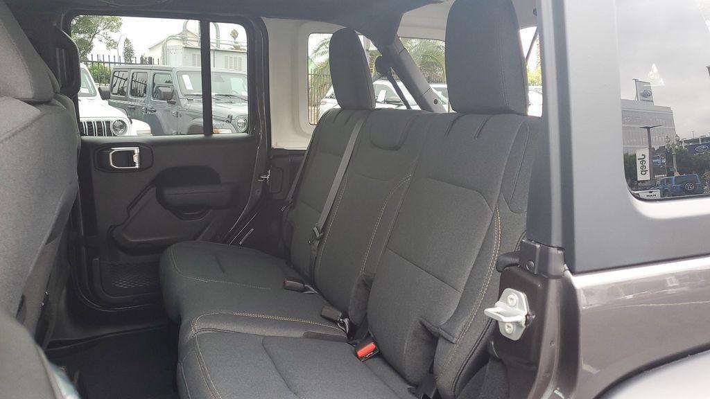 new 2025 Jeep Wrangler car, priced at $40,212