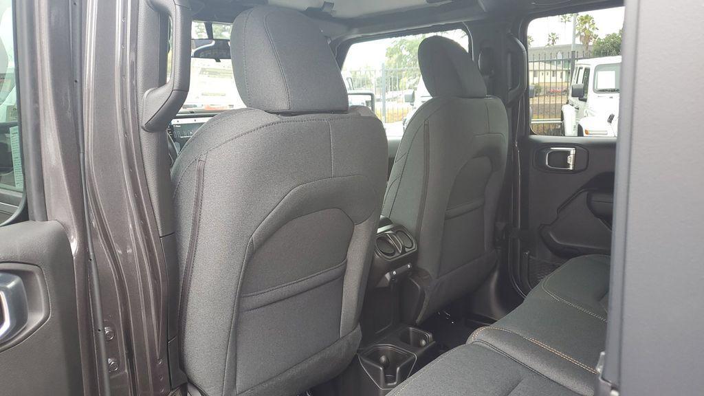 new 2025 Jeep Wrangler car, priced at $40,212