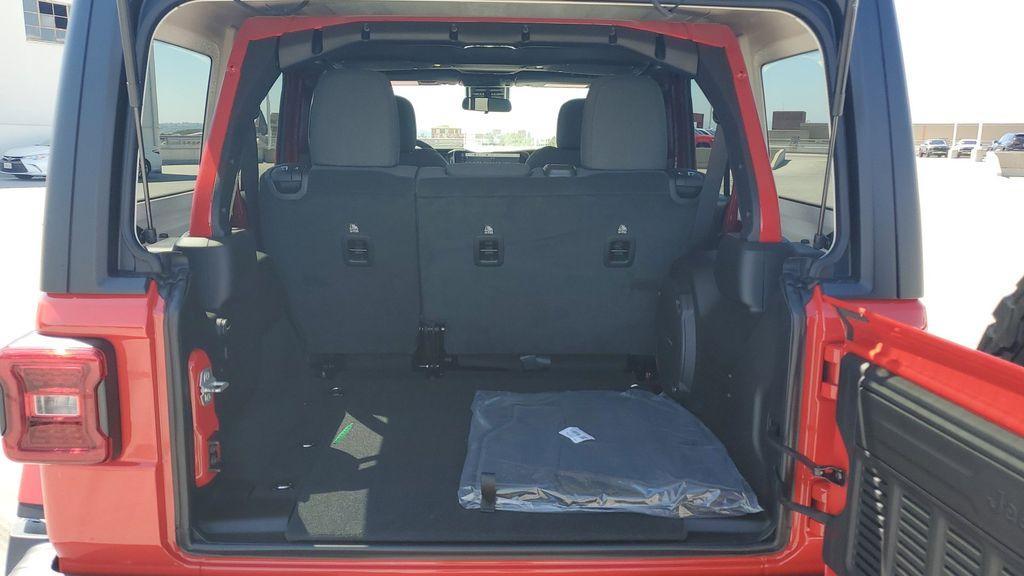 new 2025 Jeep Wrangler car, priced at $59,429
