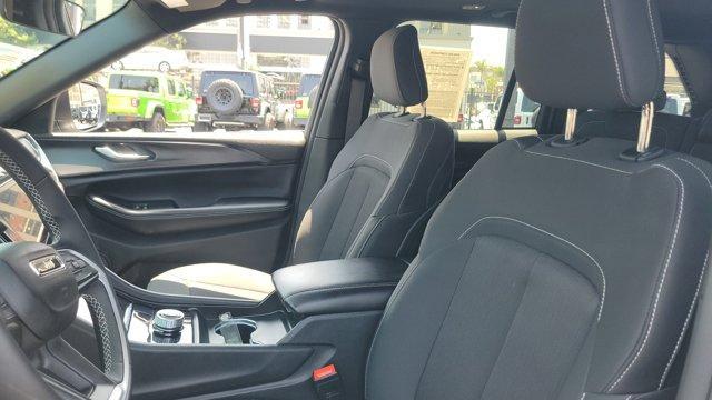 used 2025 Jeep Grand Cherokee car, priced at $34,519