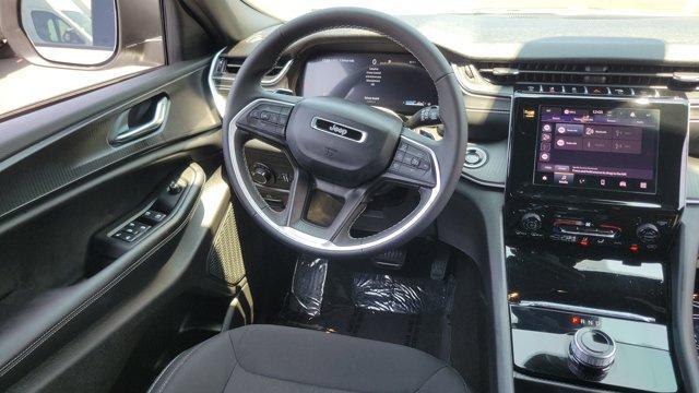 used 2025 Jeep Grand Cherokee car, priced at $34,519