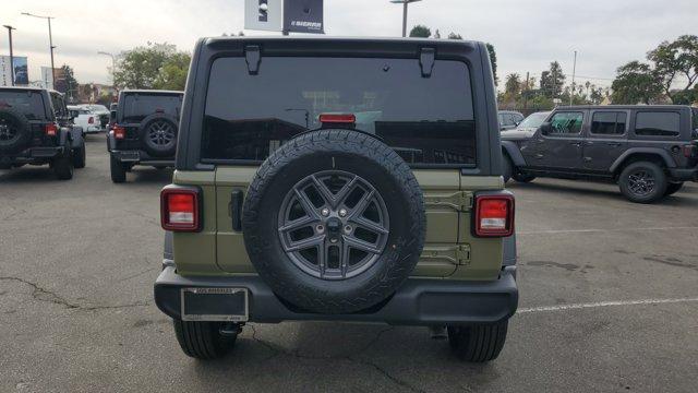 new 2025 Jeep Wrangler car, priced at $47,080