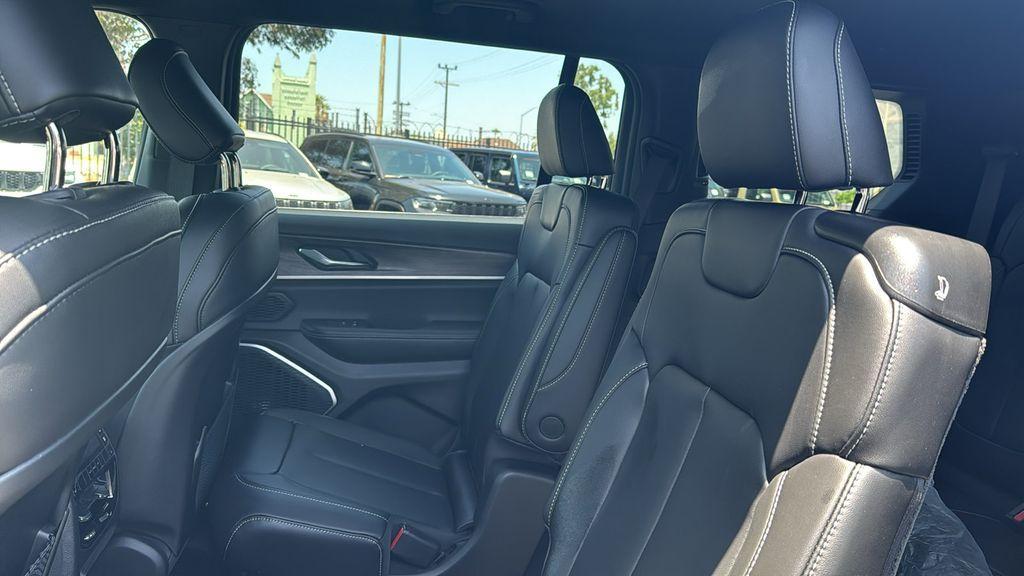 new 2025 Jeep Grand Cherokee L car, priced at $52,787