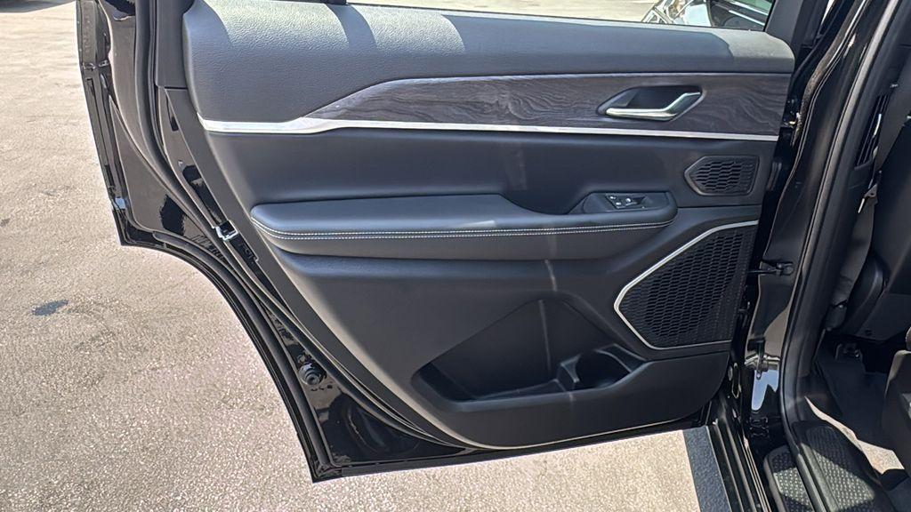 new 2025 Jeep Grand Cherokee L car, priced at $52,787