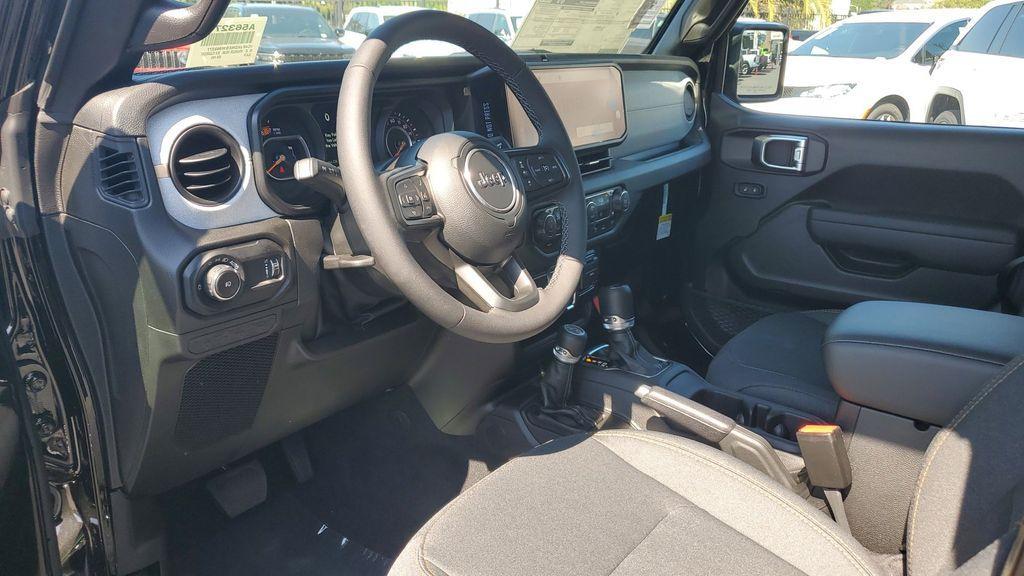 new 2025 Jeep Wrangler car, priced at $45,648