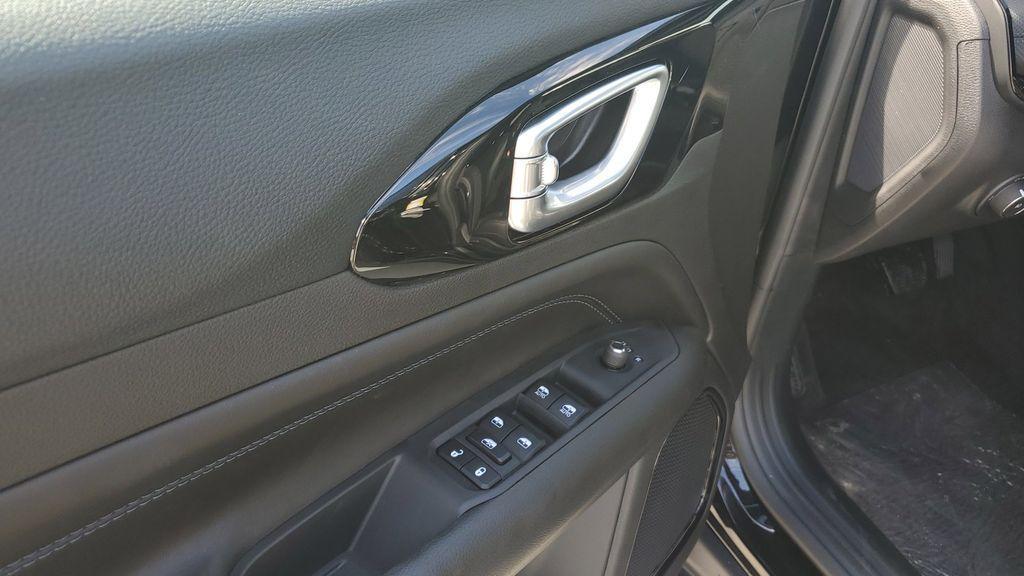 new 2026 Jeep Compass car, priced at $33,185