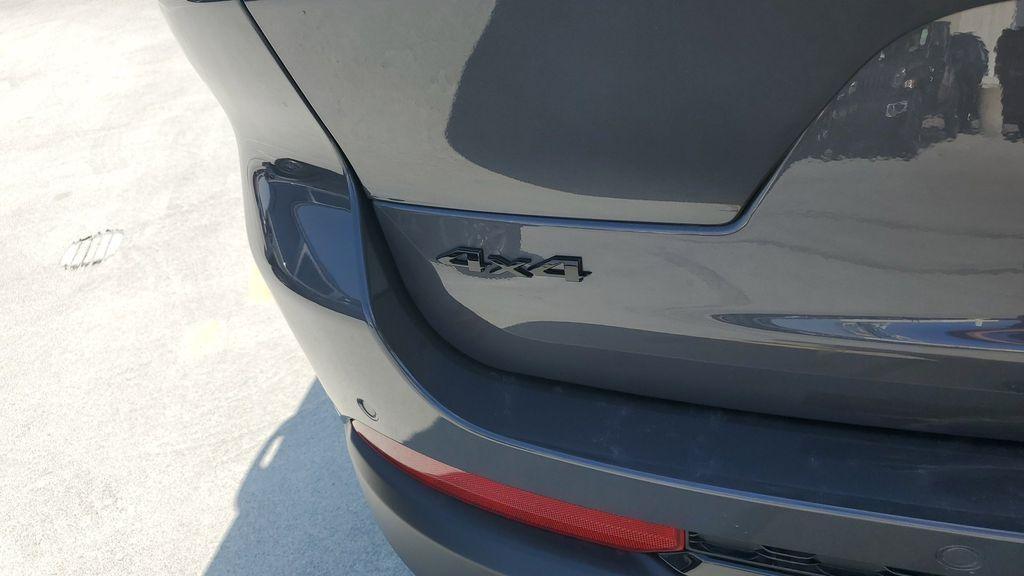 new 2025 Jeep Grand Cherokee L car, priced at $44,672