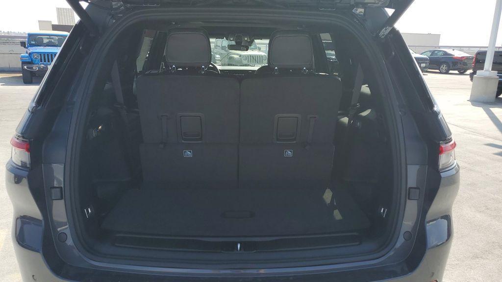 new 2025 Jeep Grand Cherokee L car, priced at $44,672