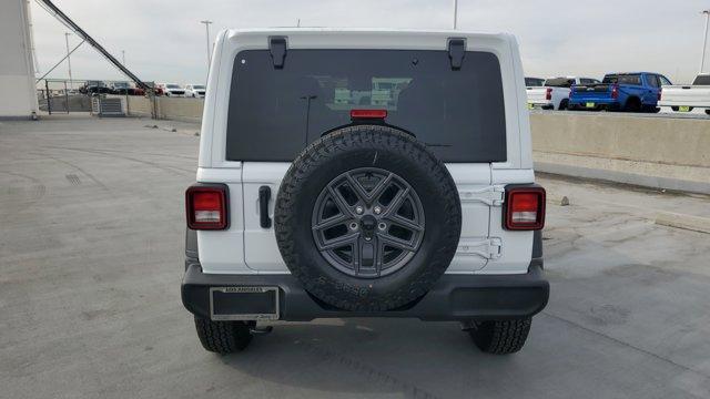 new 2025 Jeep Wrangler car, priced at $48,685