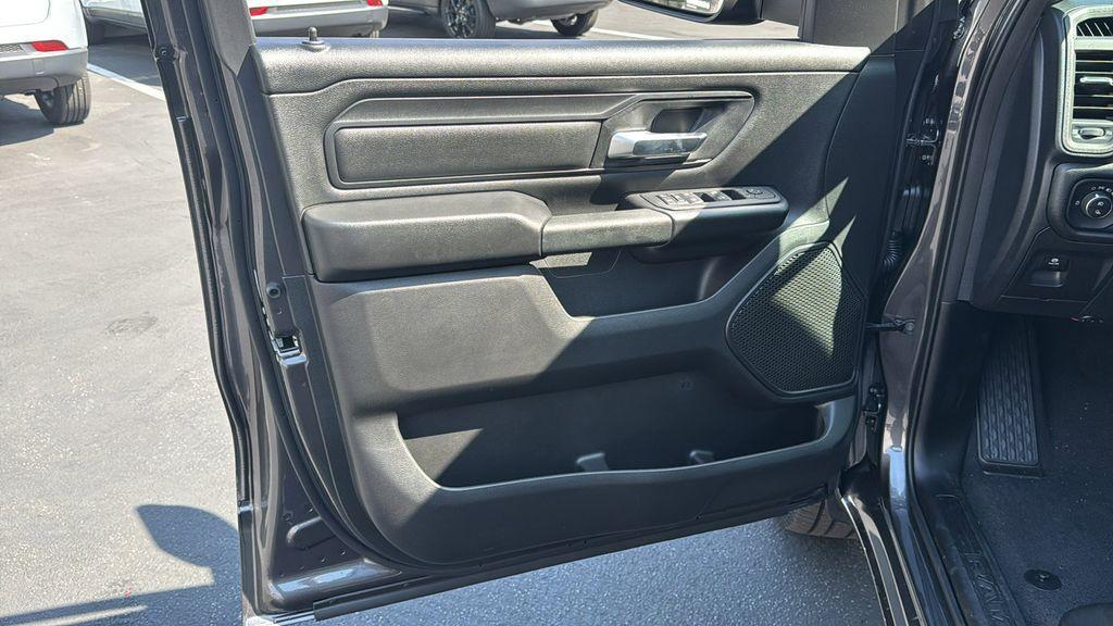 new 2025 Ram 1500 car, priced at $44,274