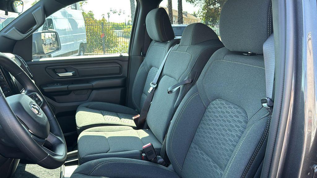 new 2025 Ram 1500 car, priced at $44,274