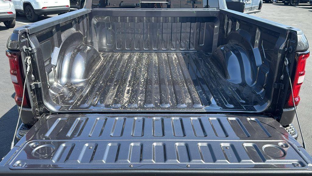 new 2025 Ram 1500 car, priced at $44,274