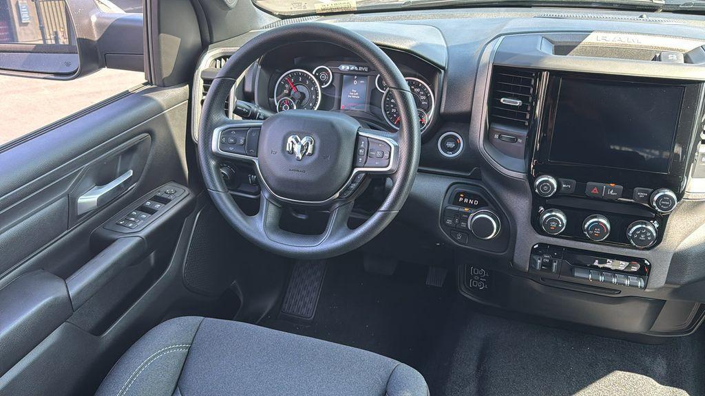 new 2025 Ram 1500 car, priced at $44,274