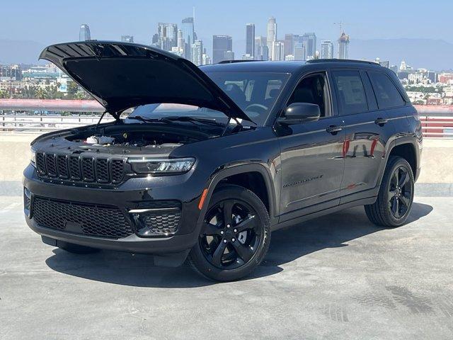 new 2024 Jeep Grand Cherokee car, priced at $45,080