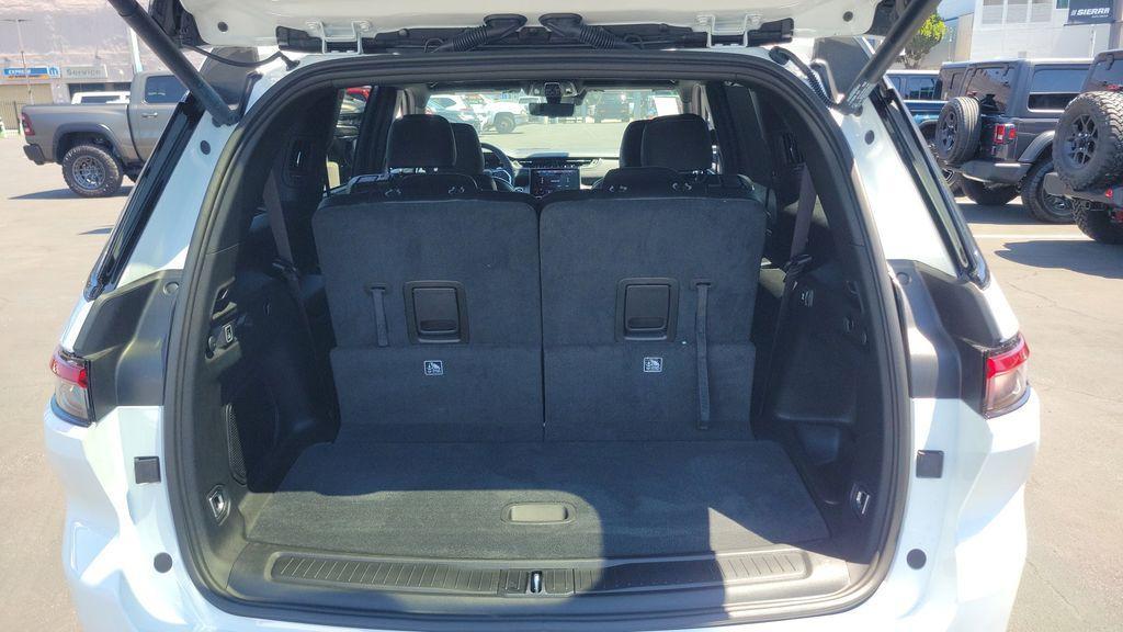 new 2025 Jeep Grand Cherokee L car, priced at $55,117