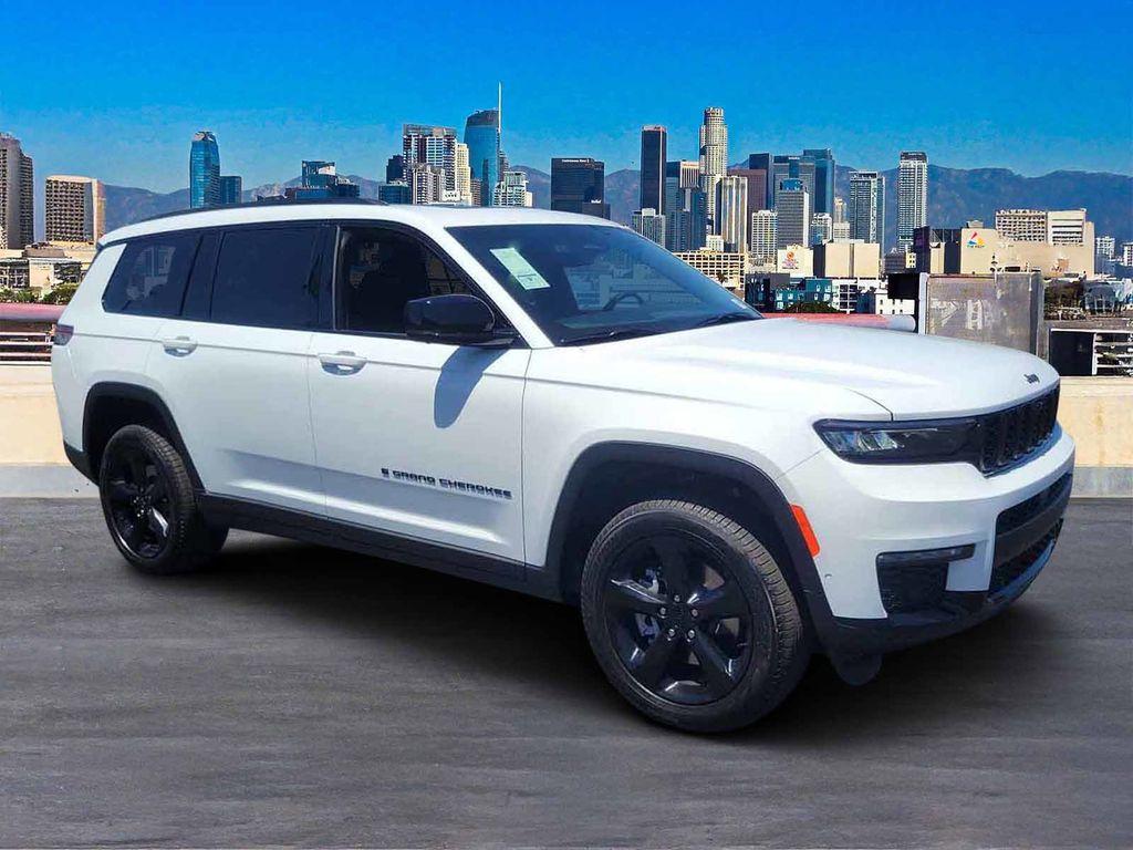 new 2025 Jeep Grand Cherokee L car, priced at $55,117