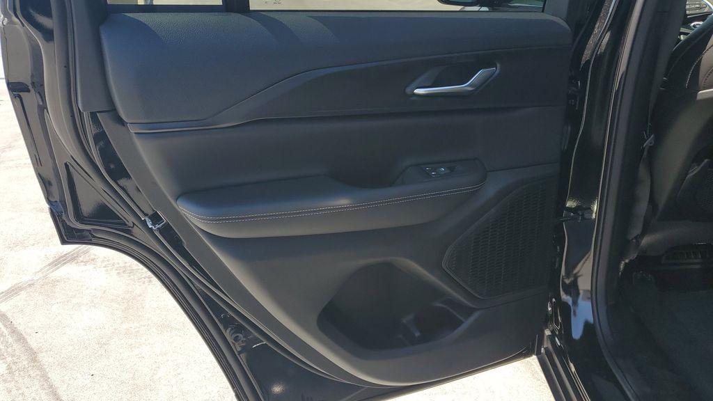 new 2025 Jeep Grand Cherokee car, priced at $39,587