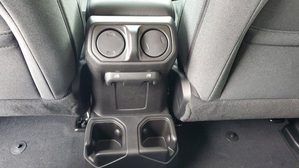 new 2025 Jeep Wrangler car, priced at $37,676