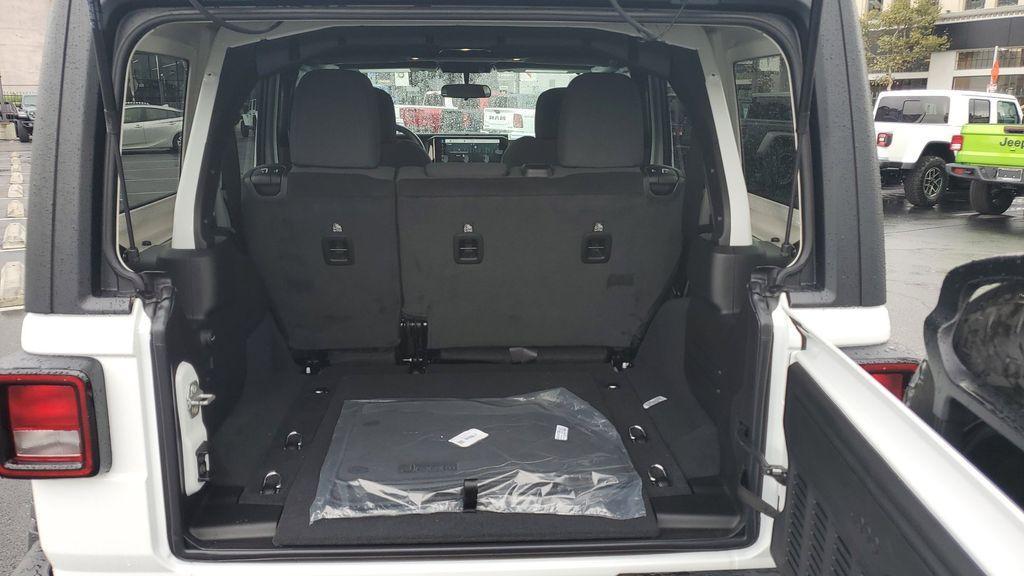 new 2025 Jeep Wrangler car, priced at $37,676