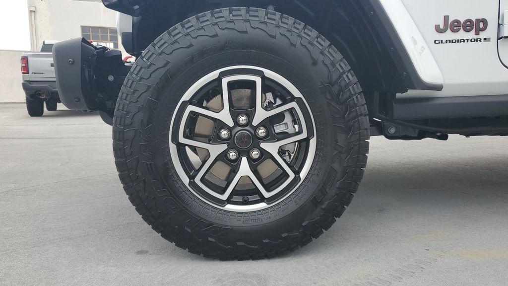 new 2025 Jeep Gladiator car, priced at $58,150