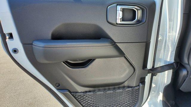 new 2025 Jeep Wrangler car, priced at $52,391