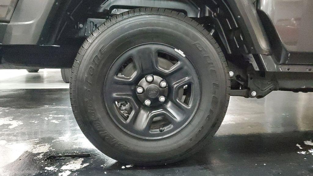 used 2024 Jeep Gladiator car, priced at $36,819