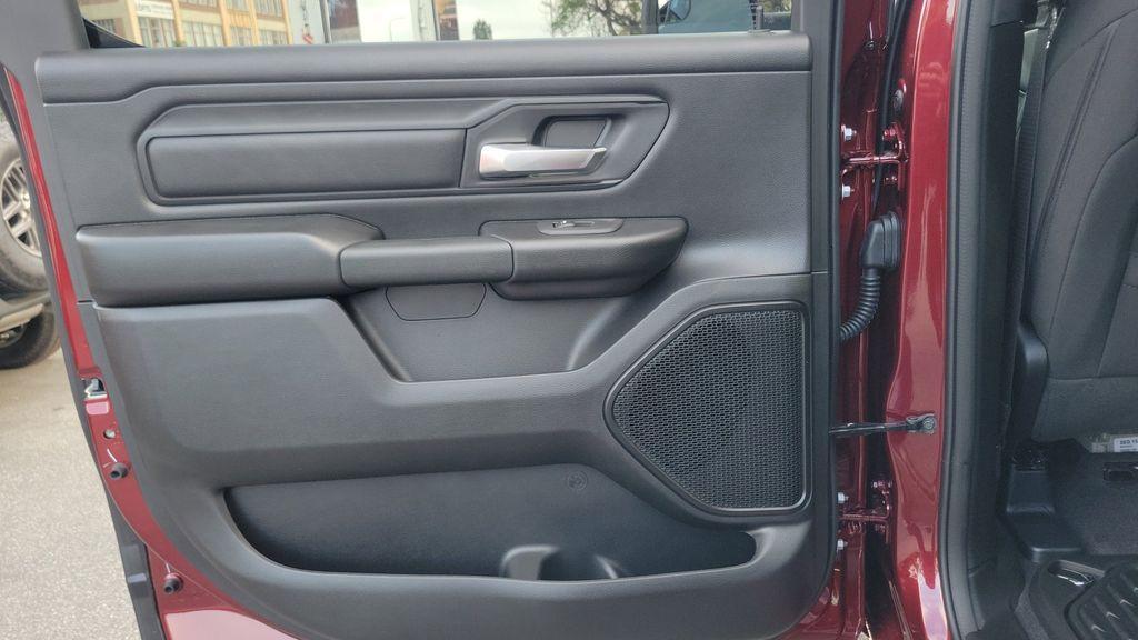 new 2025 Ram 1500 car, priced at $45,443