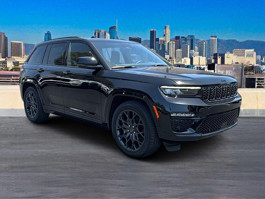 new 2025 Jeep Grand Cherokee car, priced at $63,184