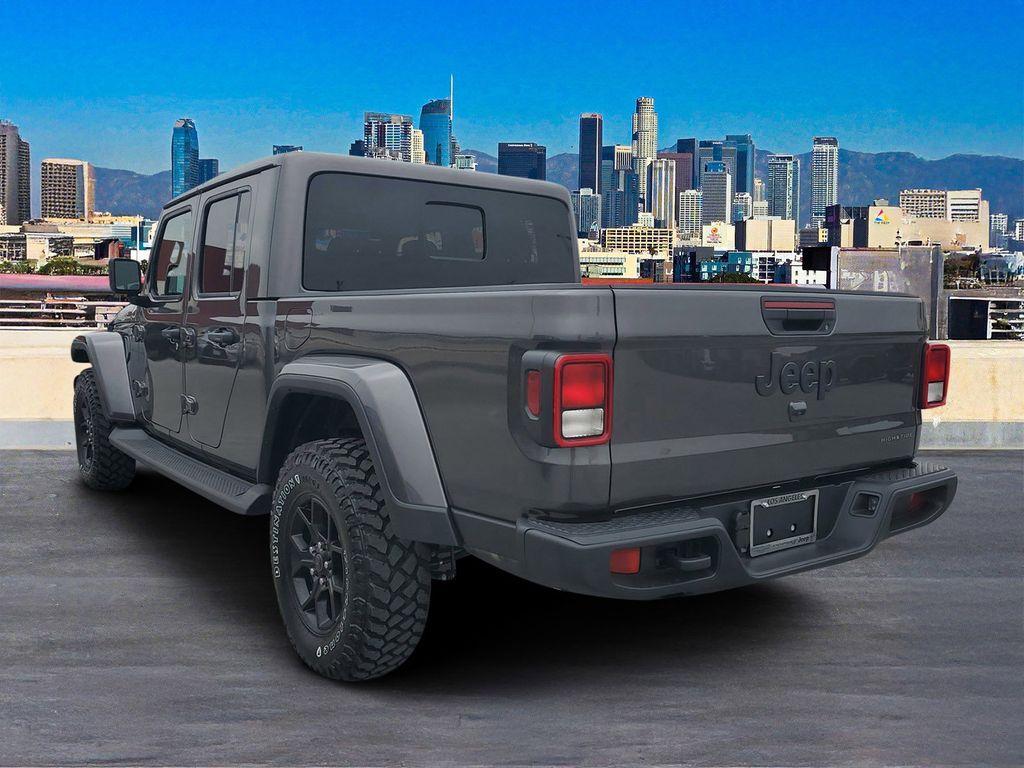 new 2025 Jeep Gladiator car, priced at $44,877