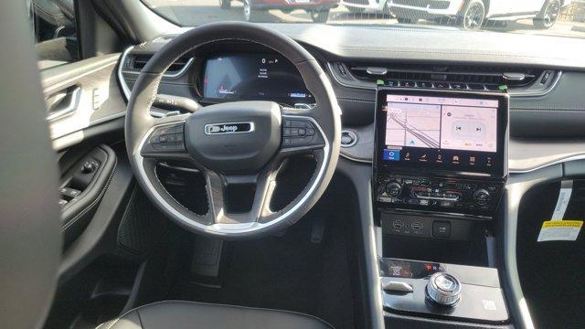 new 2025 Jeep Grand Cherokee car, priced at $52,735