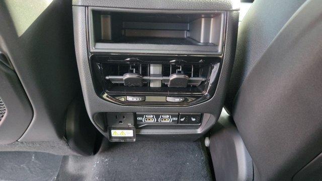 new 2025 Jeep Grand Cherokee car, priced at $52,735