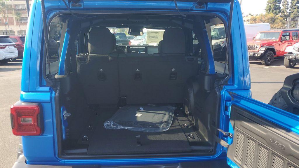 new 2025 Jeep Wrangler car, priced at $50,726
