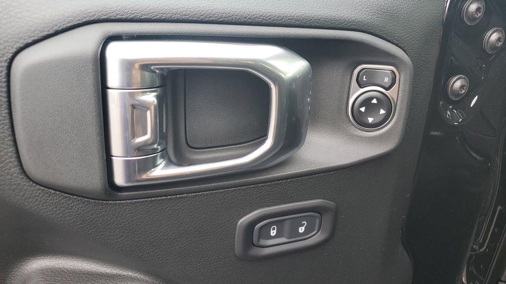 new 2026 Jeep Gladiator car, priced at $49,867