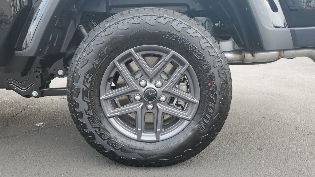 new 2026 Jeep Gladiator car, priced at $49,867