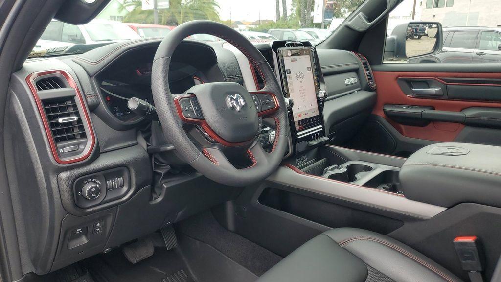 new 2025 Ram 1500 car