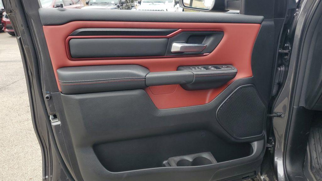 new 2025 Ram 1500 car