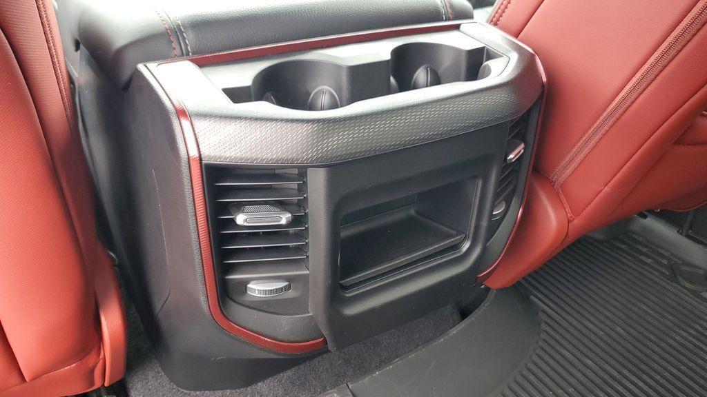 new 2025 Ram 1500 car