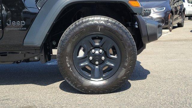 new 2025 Jeep Wrangler car, priced at $39,575