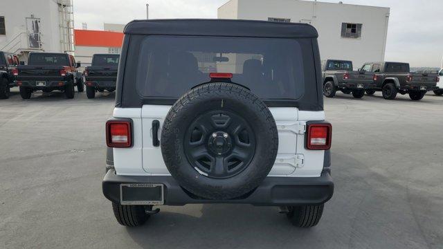 new 2025 Jeep Wrangler car, priced at $41,685