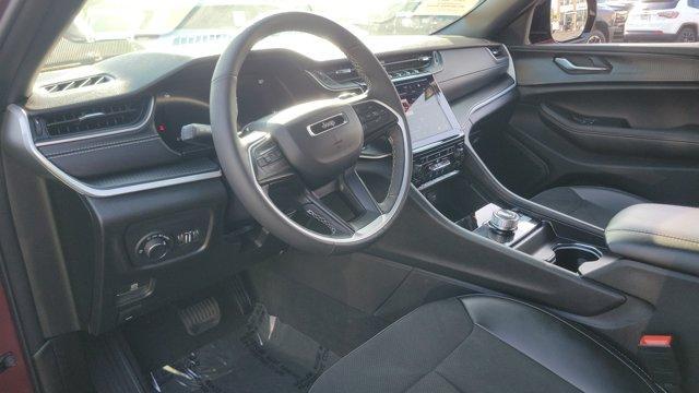 used 2025 Jeep Grand Cherokee car, priced at $34,419