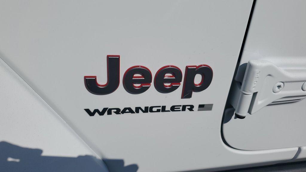 new 2025 Jeep Wrangler car, priced at $59,020