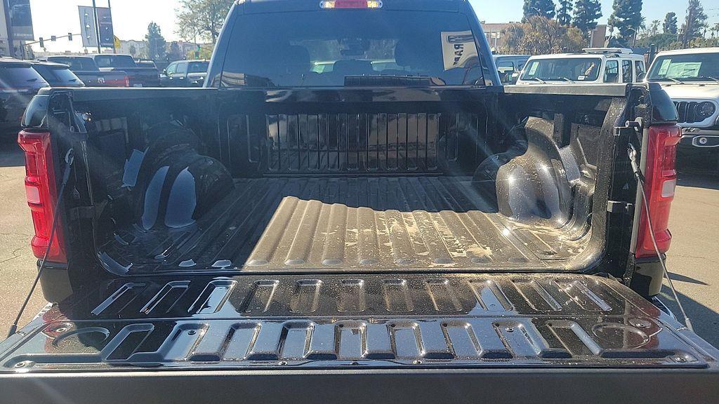 new 2025 Ram 1500 car, priced at $43,473