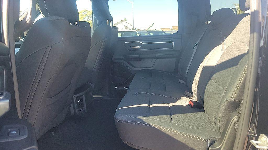 new 2025 Ram 1500 car, priced at $43,473
