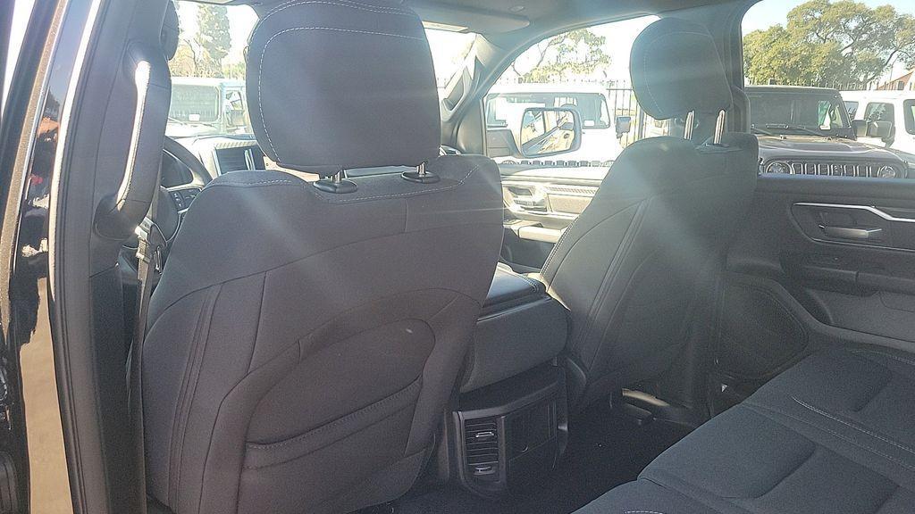 new 2025 Ram 1500 car, priced at $43,473