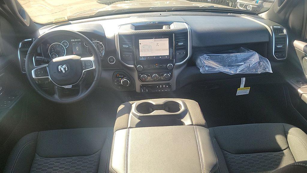 new 2025 Ram 1500 car, priced at $43,473