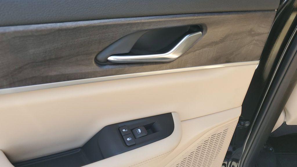 new 2025 Jeep Grand Cherokee L car, priced at $51,032