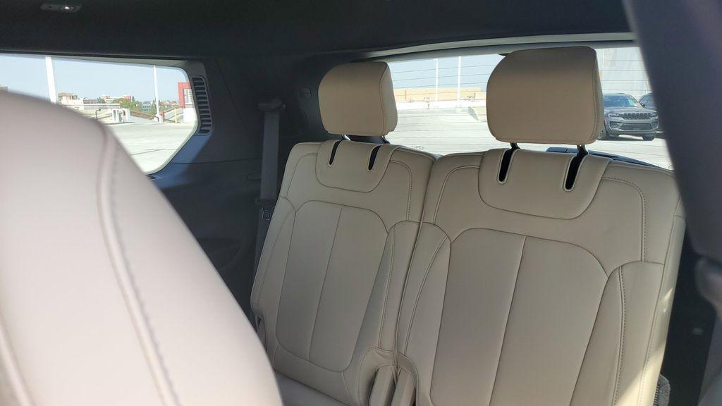 new 2025 Jeep Grand Cherokee L car, priced at $51,032